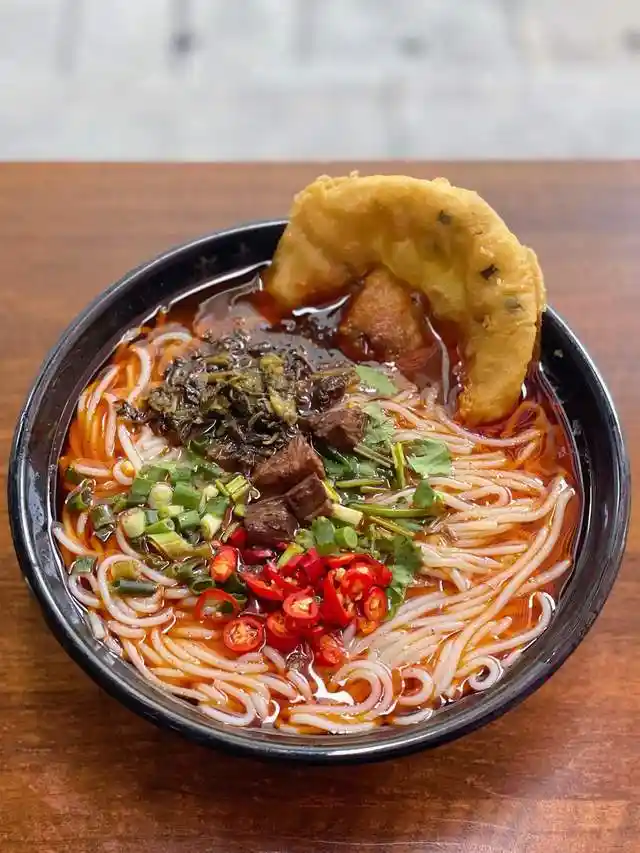 南充秘境曝光!这份攻略带你解锁嘉陵江畔绝美风景