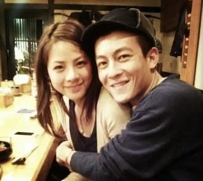 陈冠希前女友杨永晴晒娃近况,结婚五年育有双胞胎,二宝萌态十足似妈妈